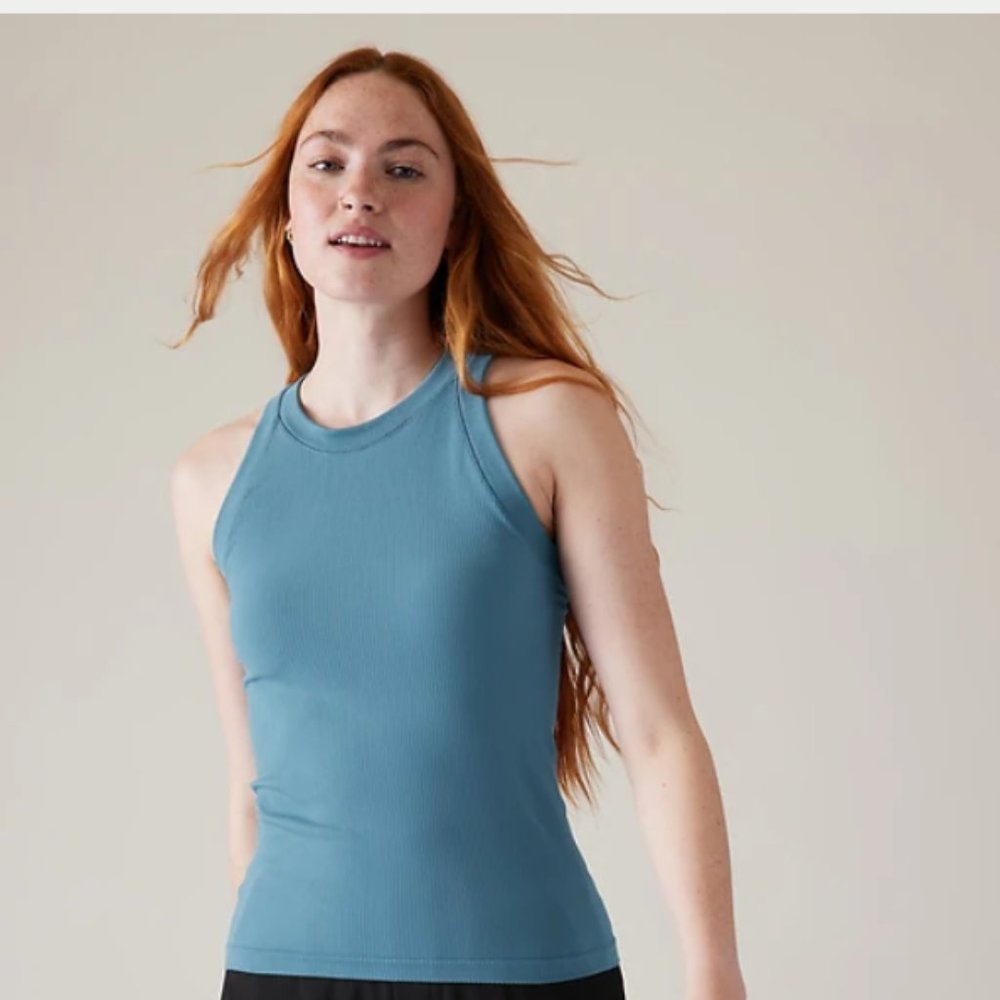 Athleta Renew Seamless Racerback Tank Size Small